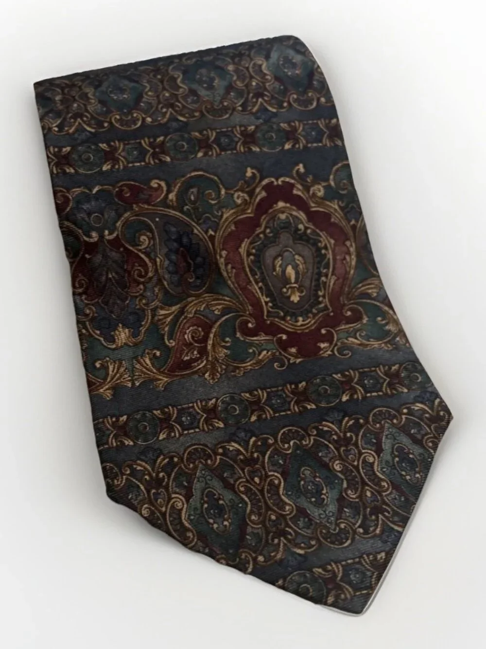 Mallory & Church Tie Mens 100% Silk Blue Paisley Necktie Made in USA Vintage